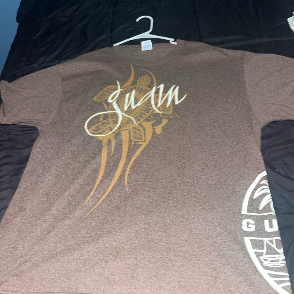 Guam brown hawaii type shirt, XL no flaws